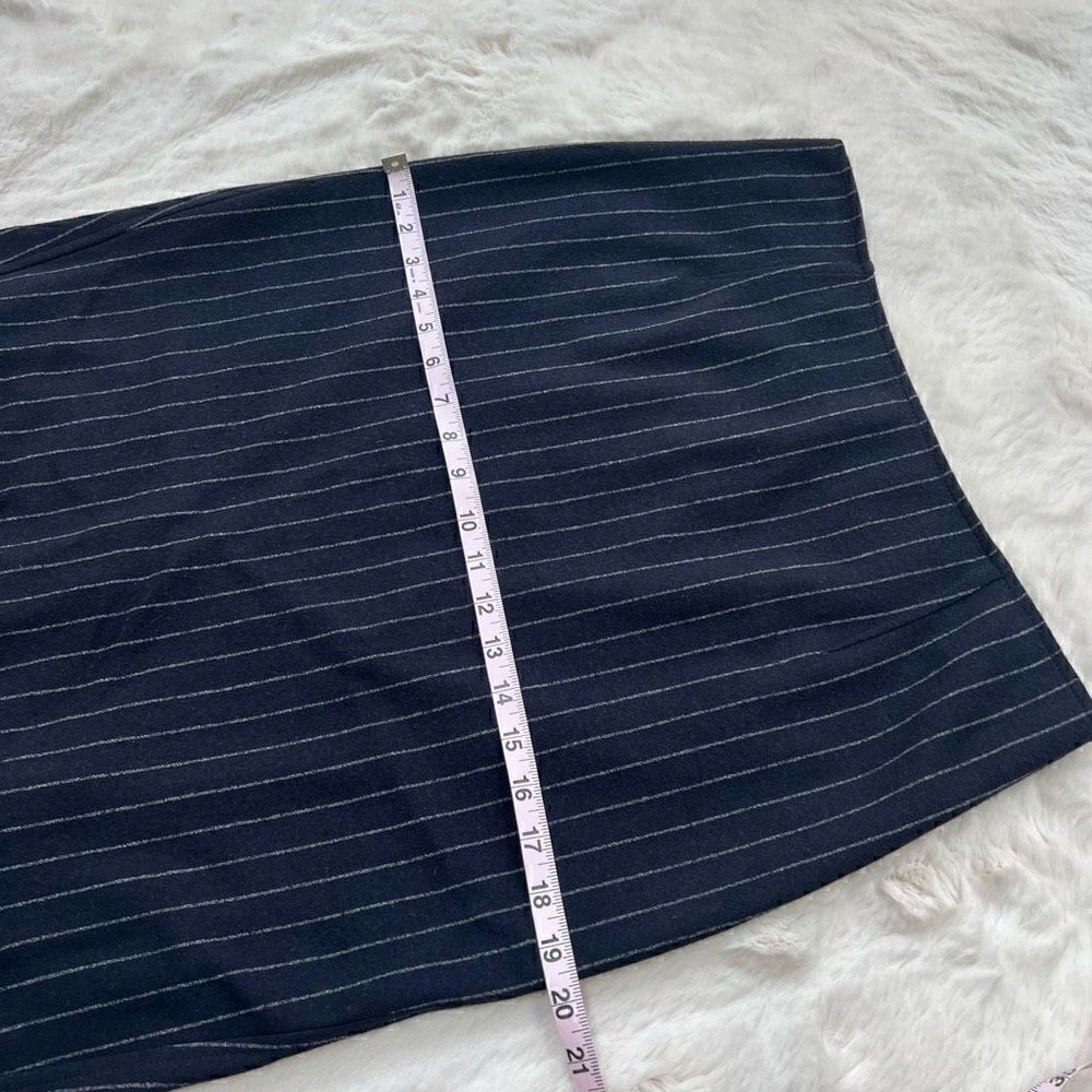 Max Mara Pencil Skirt Pin Stripe Ruffle Dark Navy Blue Designer Workwear size 46 - Picture 11 of 13